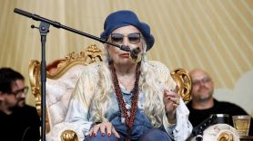 joni mitchell hollywood bowl 2024 concert brandi carlile